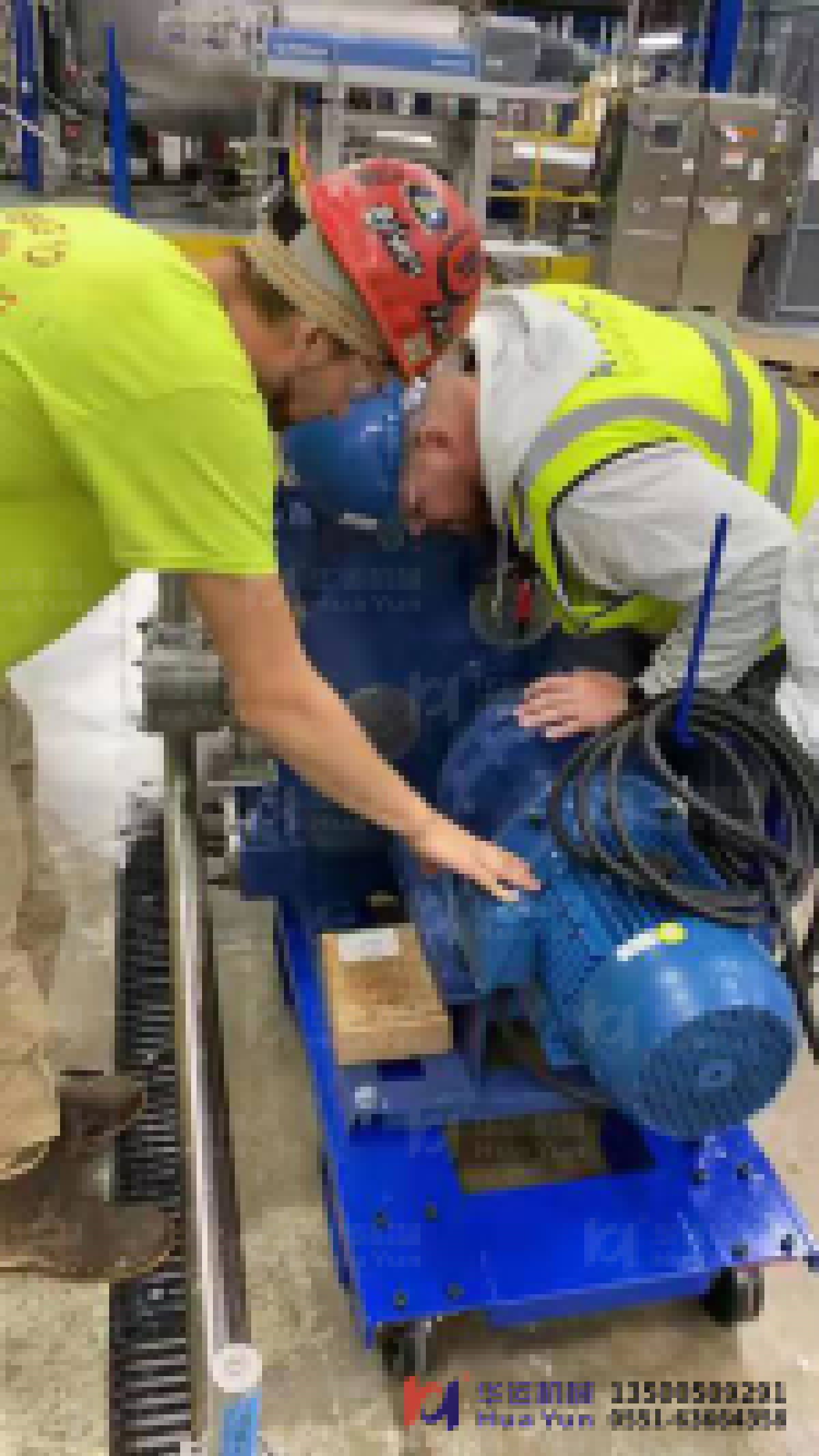 華運(yùn)軟管泵到達(dá)美國業(yè)主使用現(xiàn)場