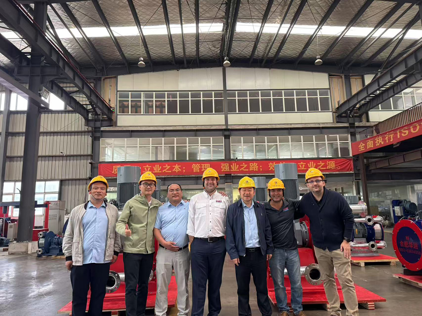 智利客戶到訪華運機械，合作共贏譜新篇
